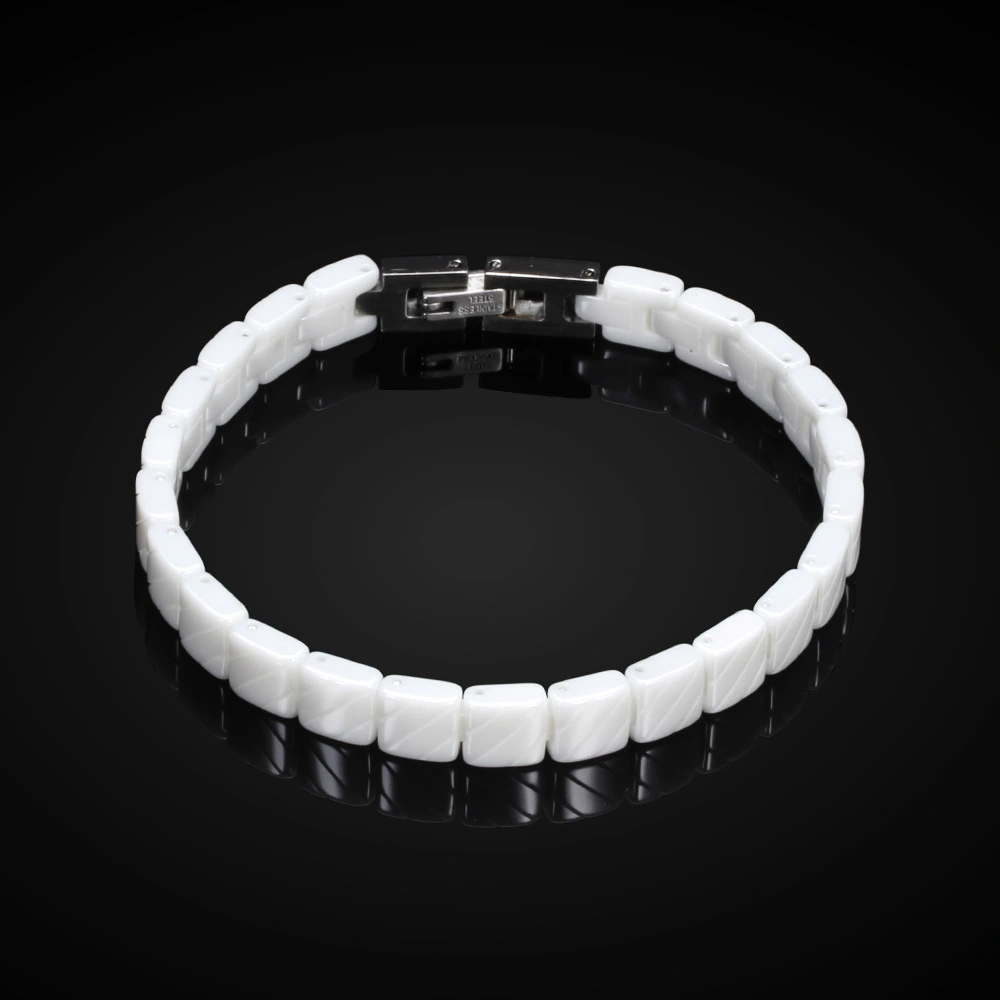 Fashion Black And White Ladies Magnetic Bracelet