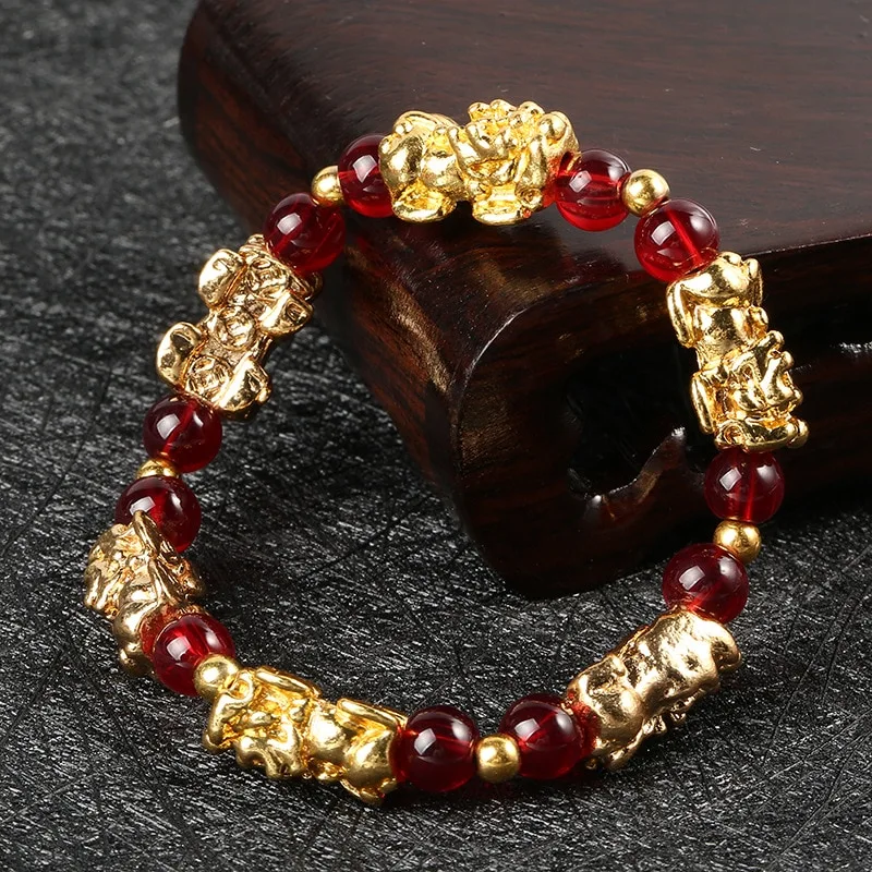 New Yellow Stone PIXIU Bracelet Vintage 3D Red Garnet Beads Feng Shui Lucky Brave Wealth Bracelet for Women Men Bangles