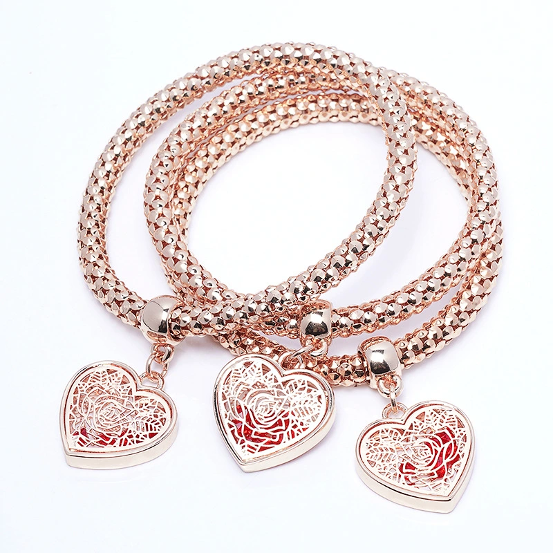 Three-color Corn Chain Rose Peach Heart Bracelet