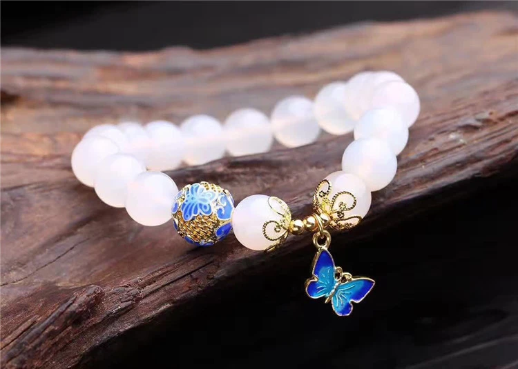 Crystal white agate bracelet