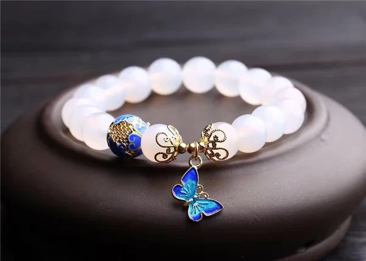 Crystal white agate bracelet