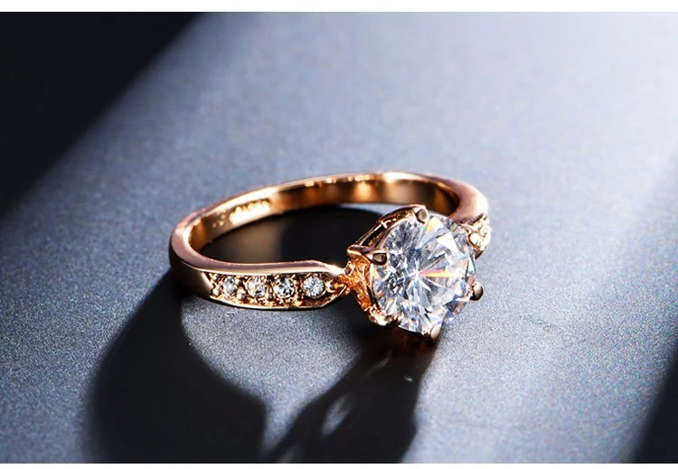 Six-Claw Diamond Ring