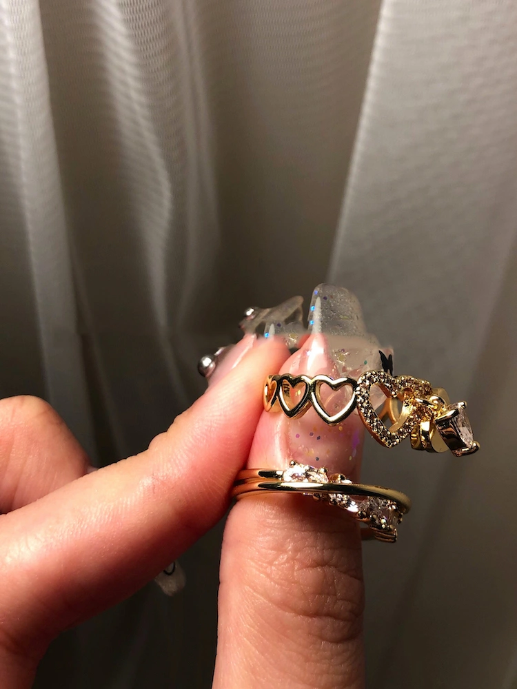 Full diamond and micro inlaid love pendant