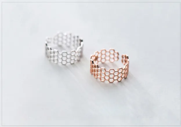 Hollow ring ring simple personality
