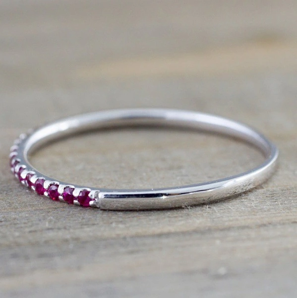 New inlaid sapphire ring for cross-border European and American ruby red corundum tail ring jewelry