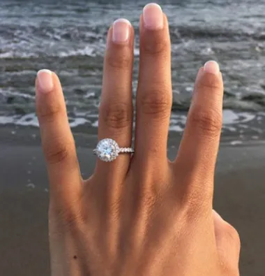 Europe and the United States micro-encrusted diamond heart and arrow round ring