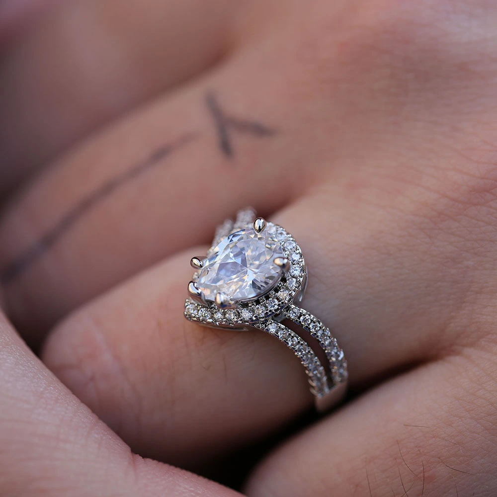 Drop-shaped lady ring