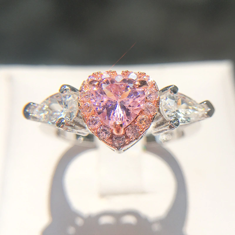 S925 sterling silver female simulation diamond ring 20 points zircon marriage ring love hollow hollow heart eight arrow white gold ring jewelry