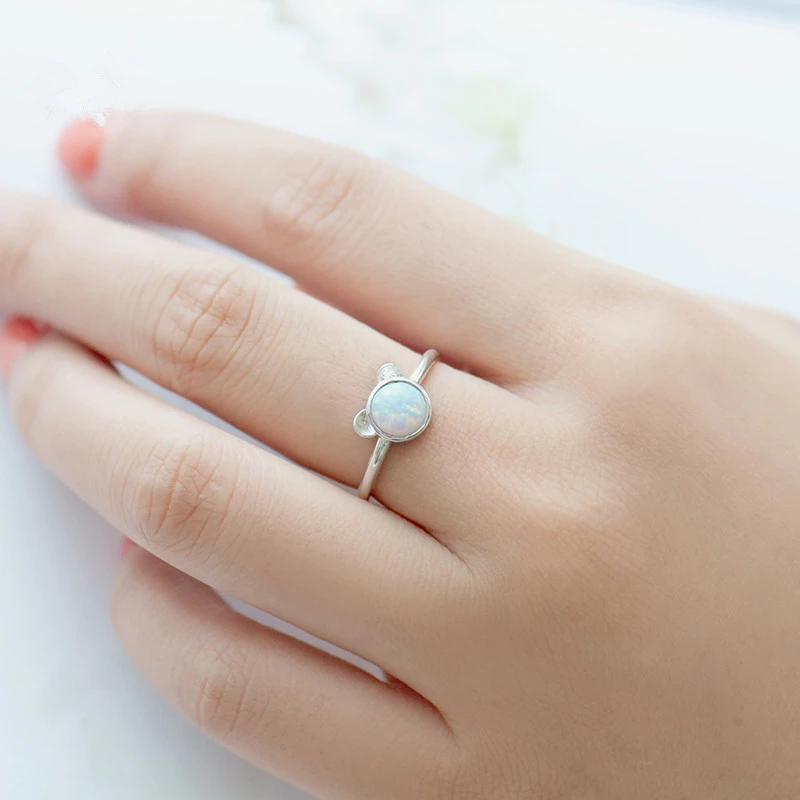 Bear Hug Couple Ring