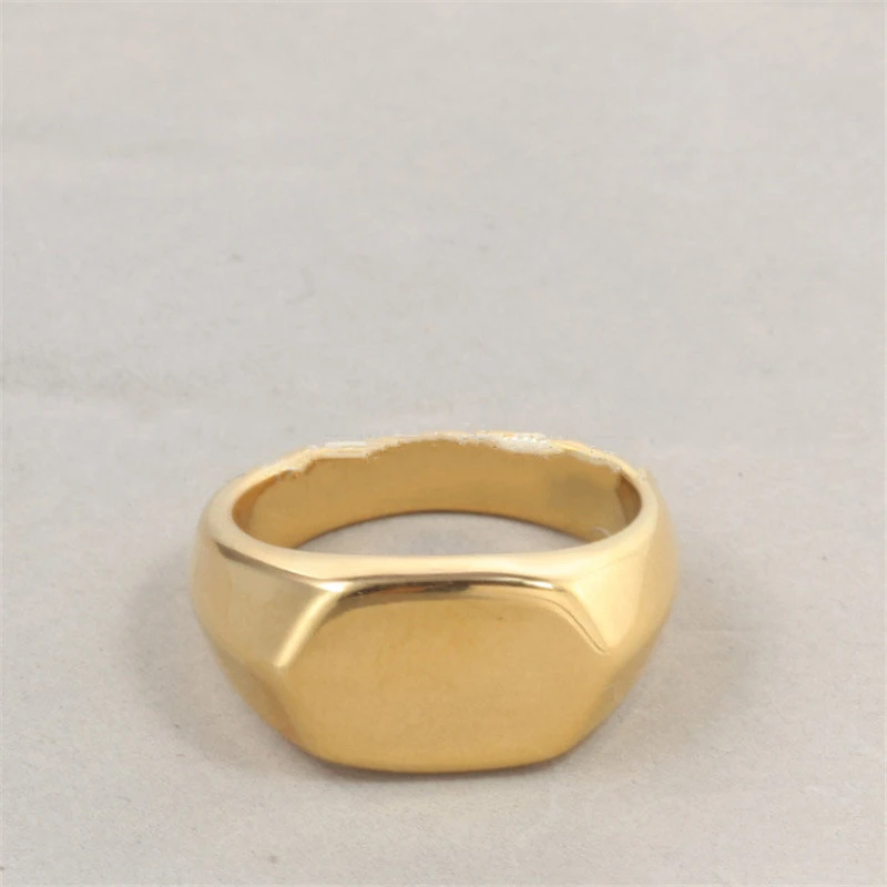 Polygonal gold-plated ring