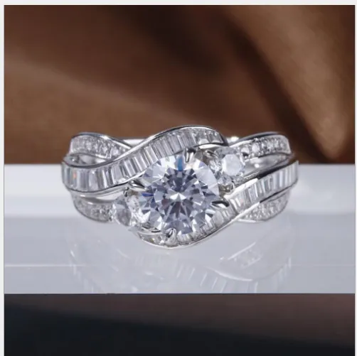 Fashion Europe and America Zircon Ring Crystal Couple Ring