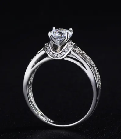 Fashion diamond ring