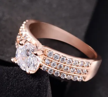 AliExpress wish explosion jewelry factory direct diamond ring ladies jewelry fashion Europe and America foreign trade zircon ring