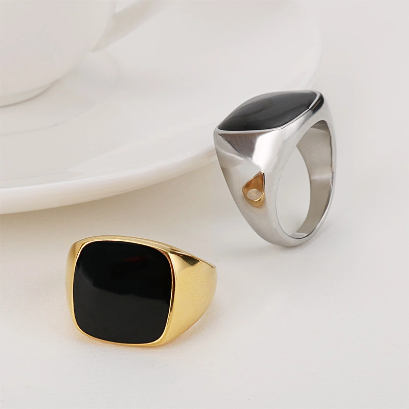 Smooth stainless steel men's ring