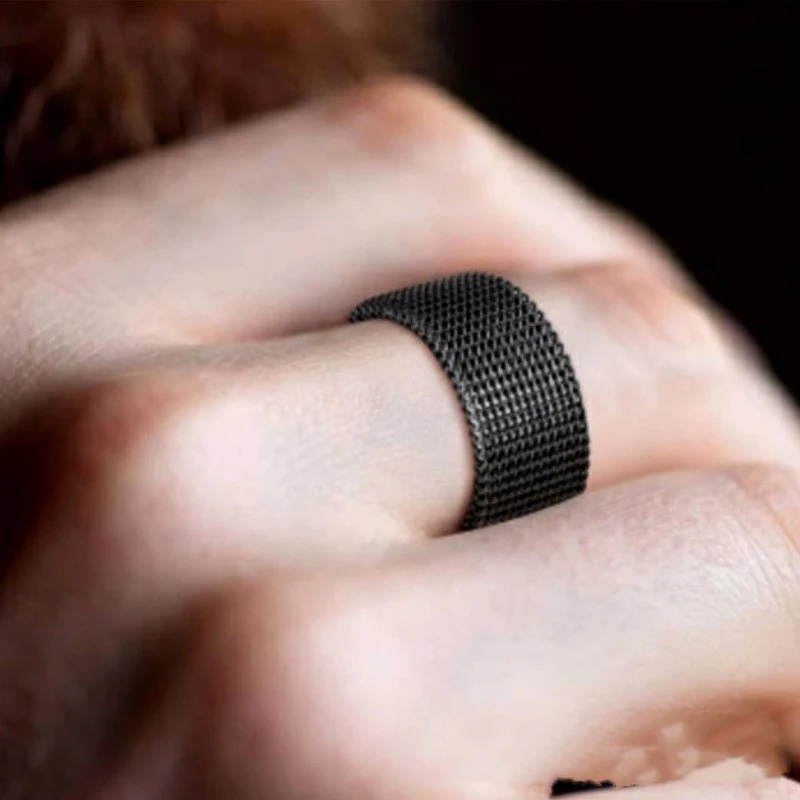 Stainless steel deformed mesh ring