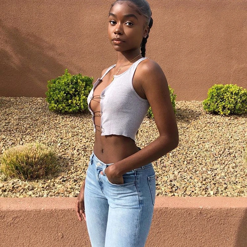 All-match cropped blouse