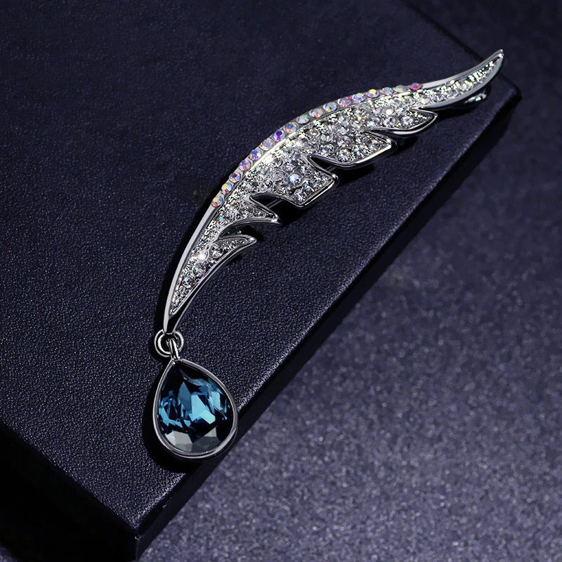 Full diamond feather brooch with rhinestone brooch