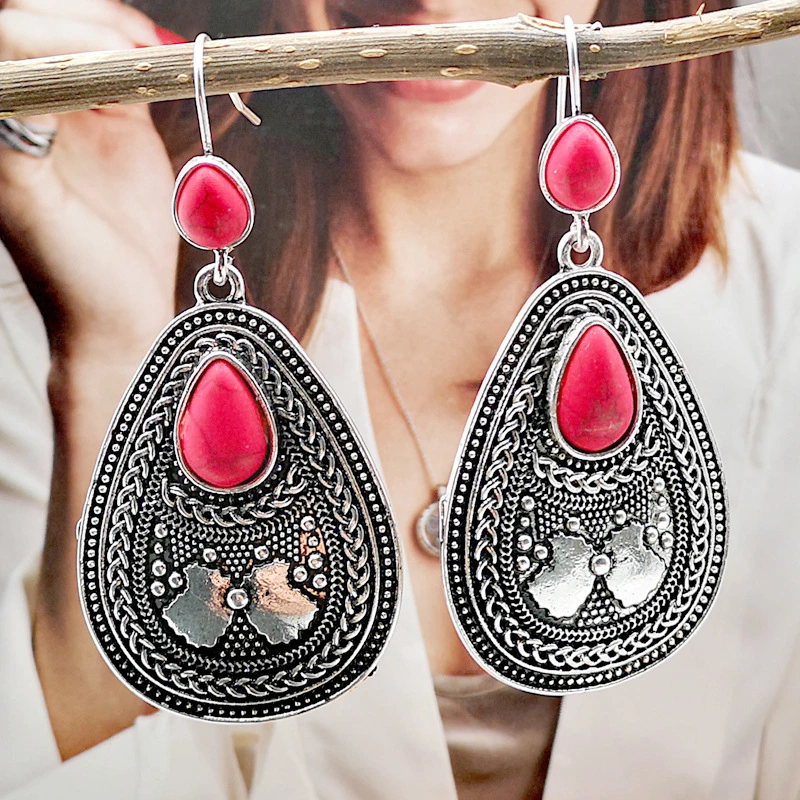 Ethnic style red pine gem exaggerated earrings