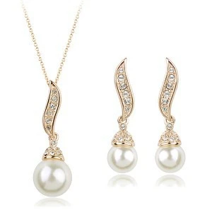 Diamond Winged Angel Pearl Set