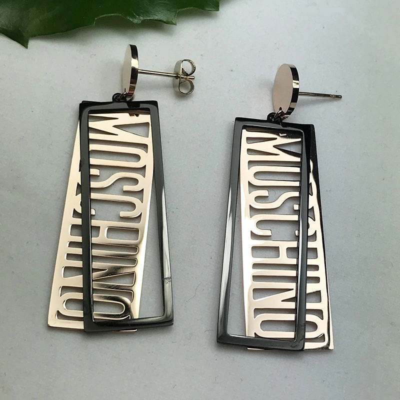 Letter pendant long earrings