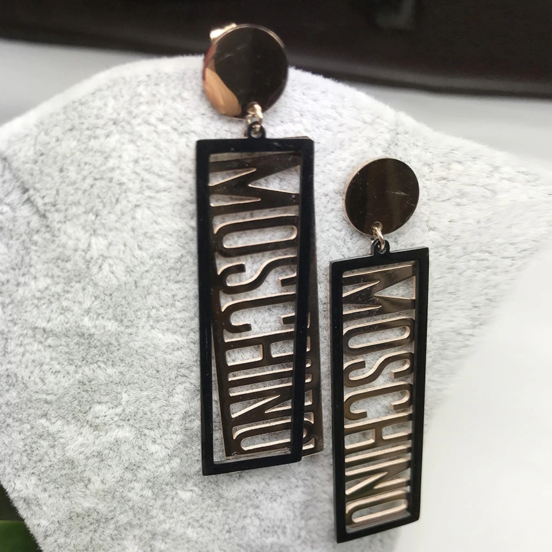 Letter pendant long earrings