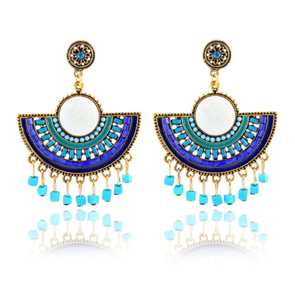 Fan-shaped tassel rice bead earrings