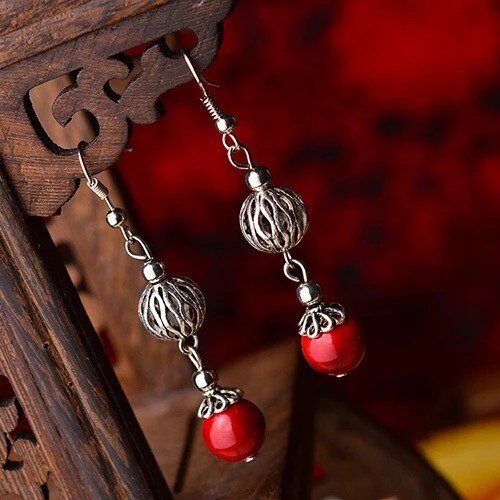 Ancient Tree Thousand Vine Tibetan Earrings Tibetan Tibetan Earrings Hollow Ball