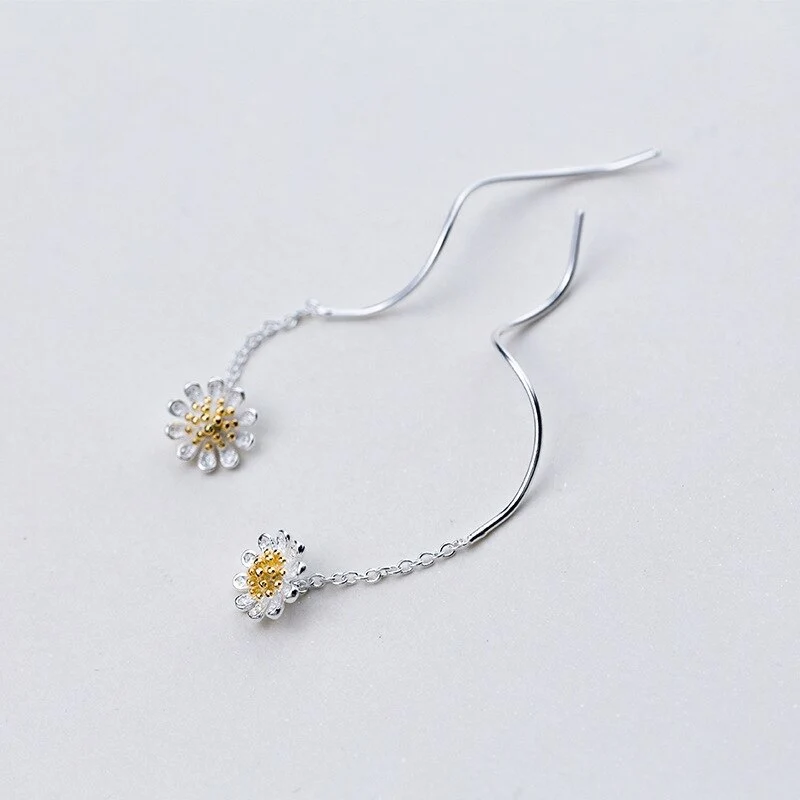 Daisy earrings