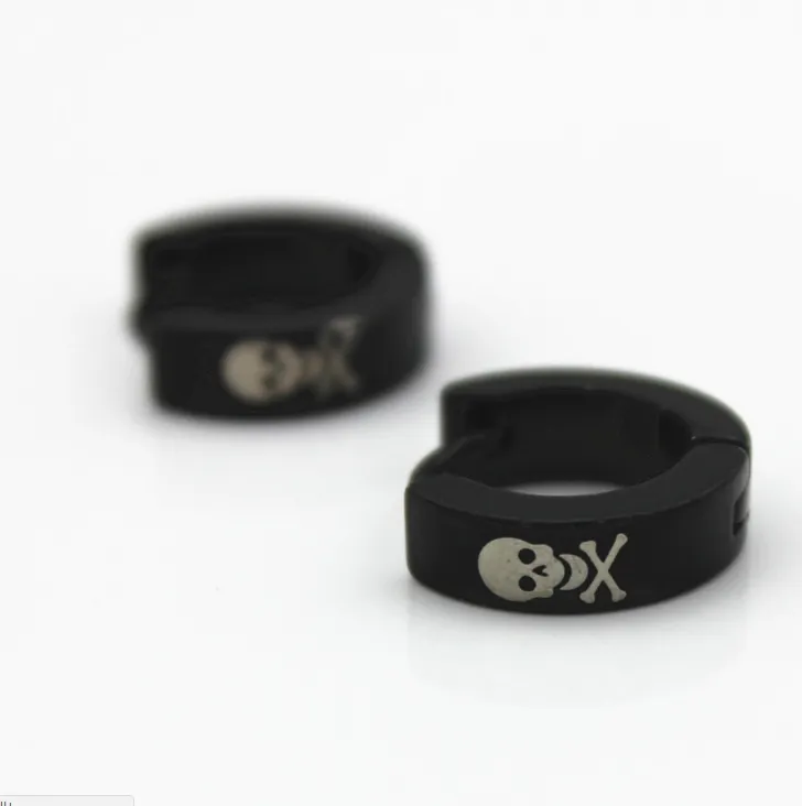 Black 4mm wide stainless steel skull stud earrings