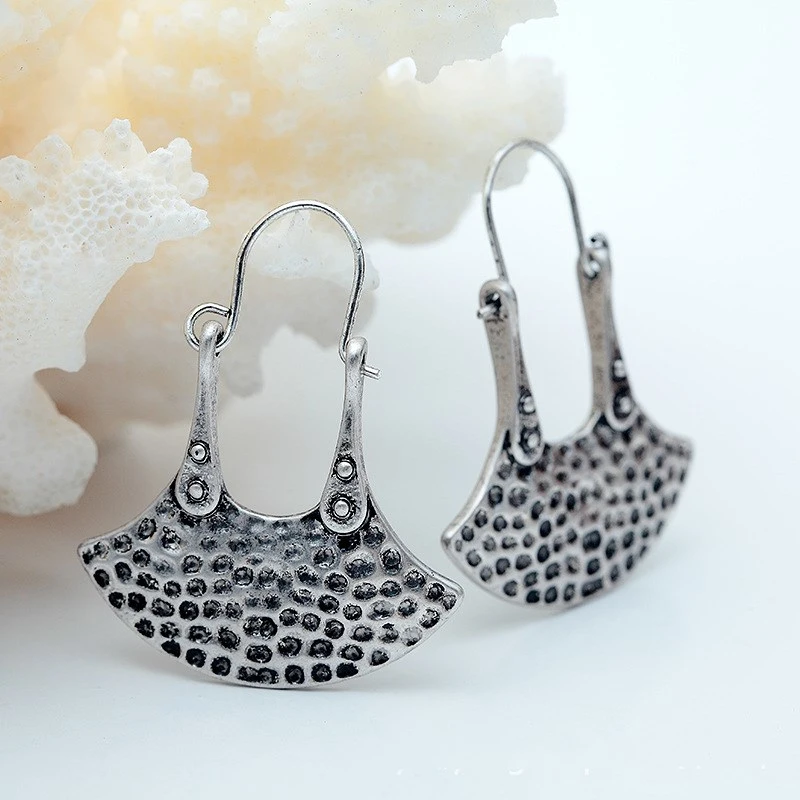 Scalloped Geometric Earrings