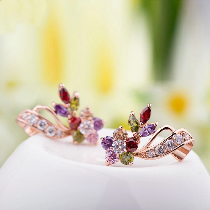 Colorful zirconium diamond earrings