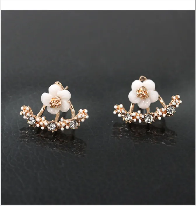 Small Daisy Flower Stud Earrings Chrysanthemum Earrings