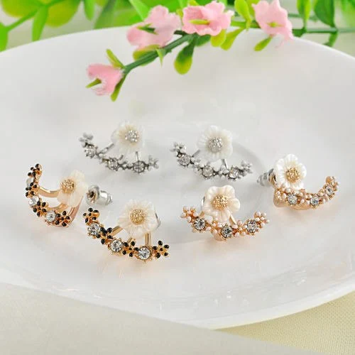 Small Daisy Flower Stud Earrings Chrysanthemum Earrings