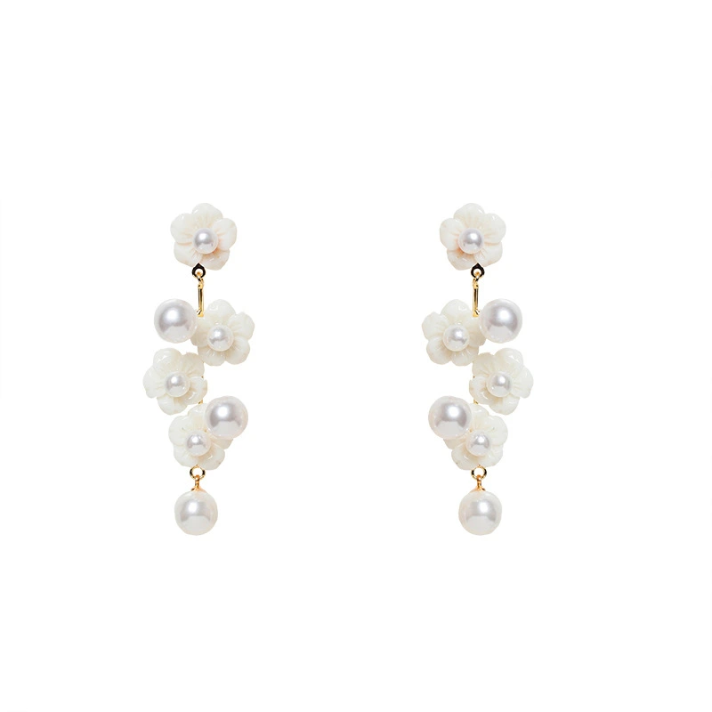 White Pearl Flower Super Fairy Earrings