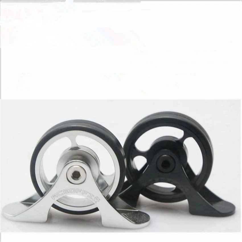 Small cloth fender easy to move mud retaining wheel