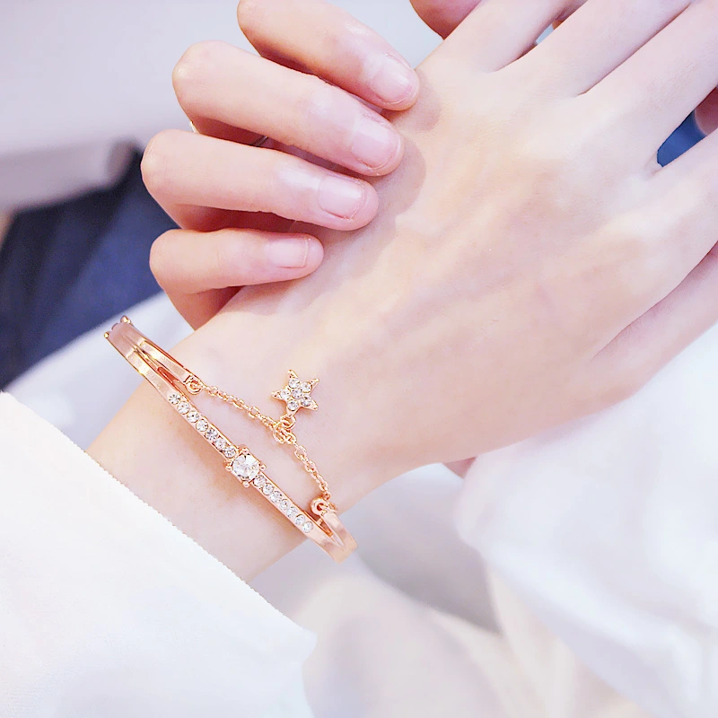 Simple and generous trend wild watch bracelet