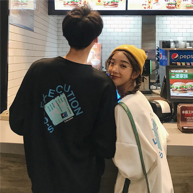 print couple sweater