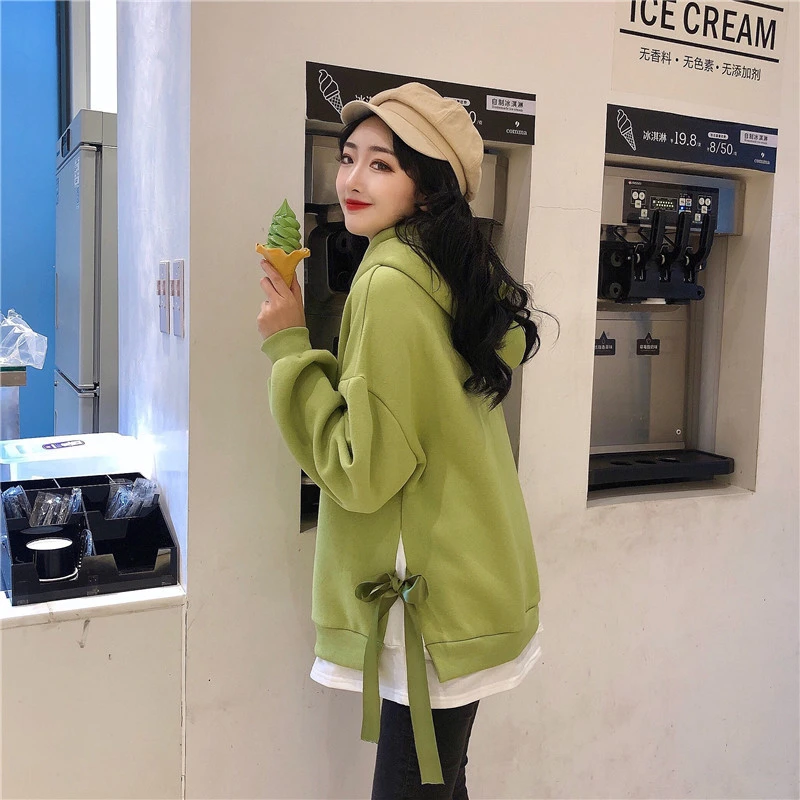 Thick hooded sweater