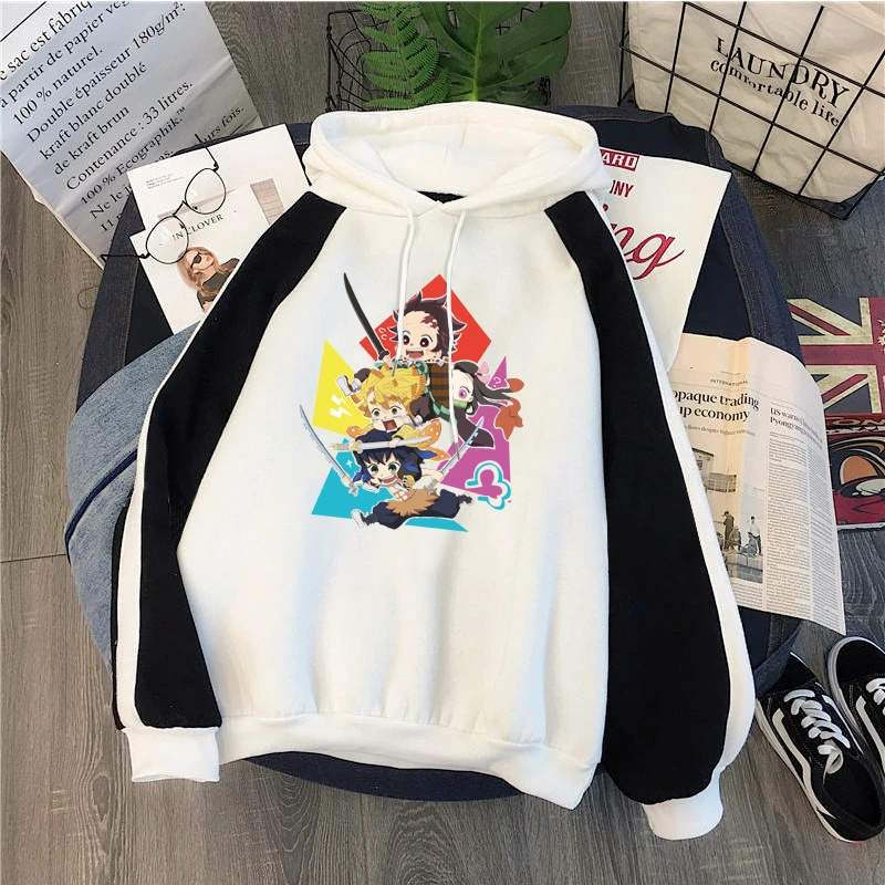 Hooded oversized sweatshirt
