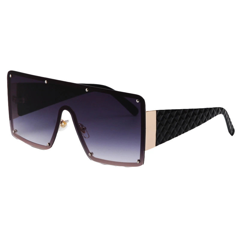 New Style Big Square Frame Piece Trend Rivet Sunglasses