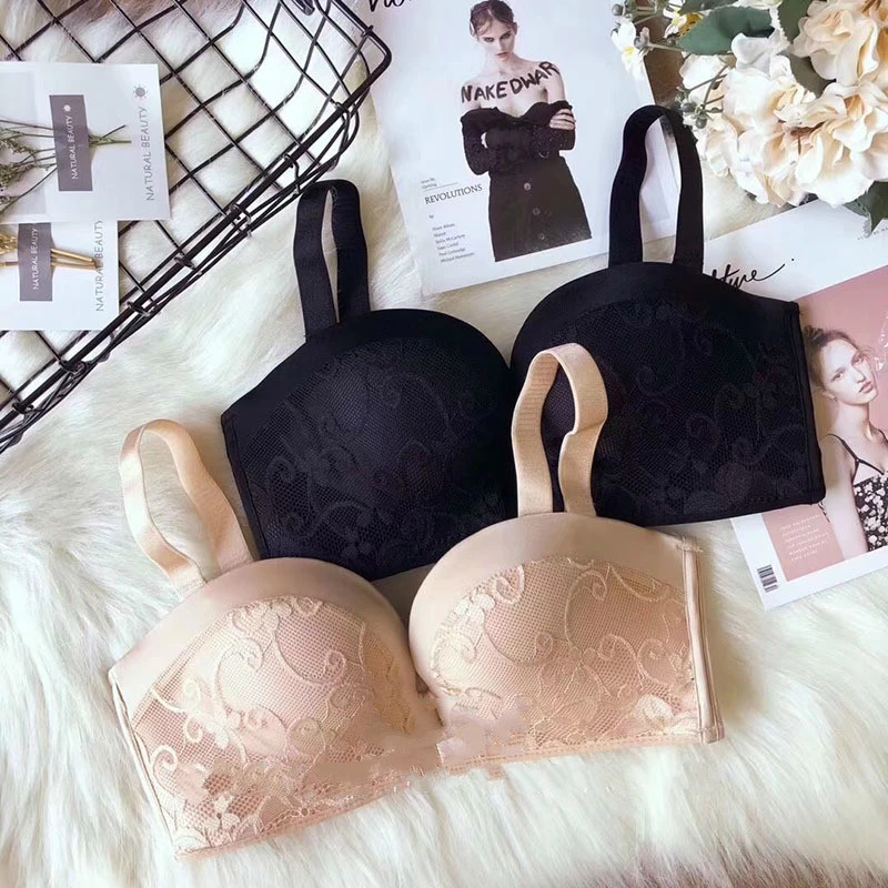 A strapless invisible bra