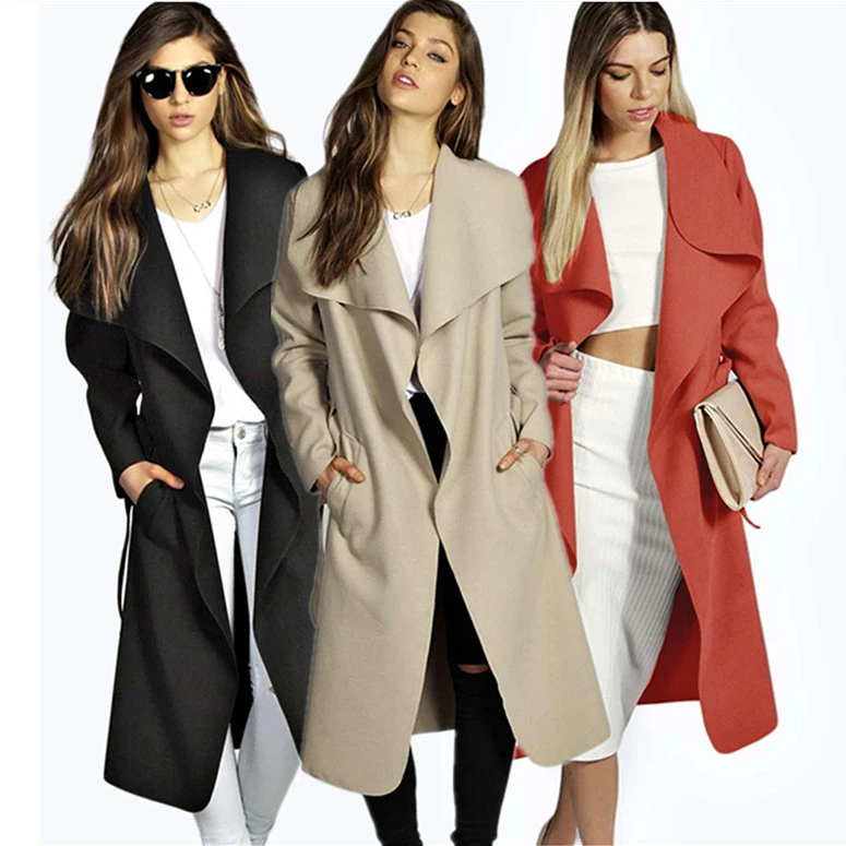 Oversize woolen coat with belt