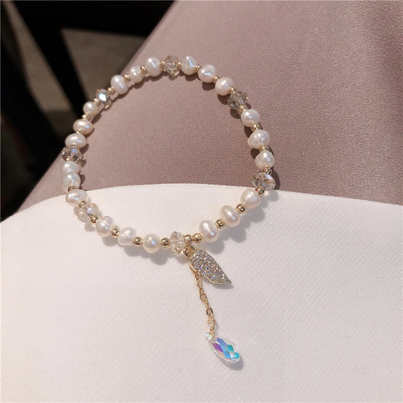 Pearl micro inlaid angel wing bracelet