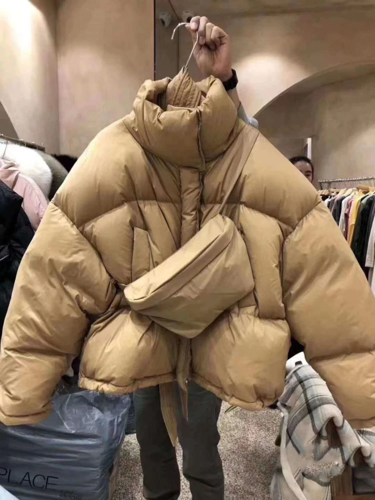 Loose warm bread coat