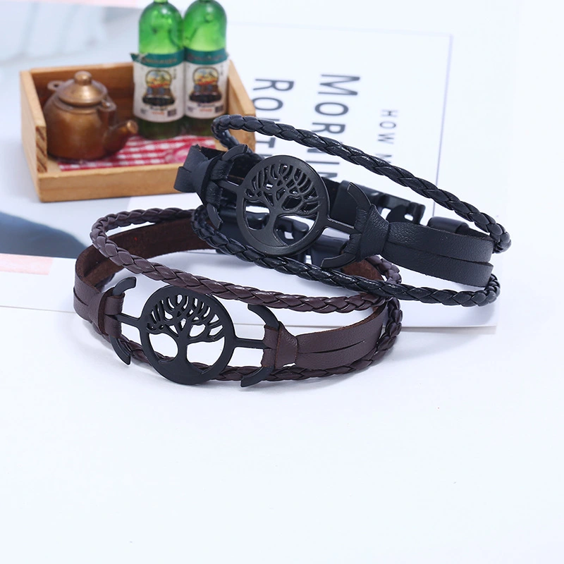 Double buckle leather bracelet