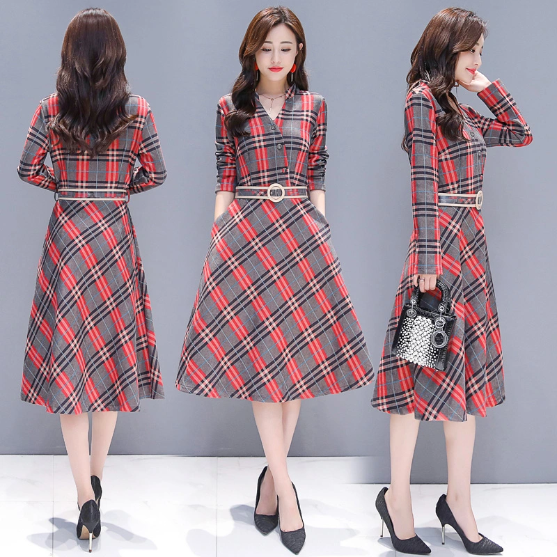 Dresses Fall 2021 Chequered Long Sleeves Show Slim, Slim, Fashion V-collar with Simple Personality
