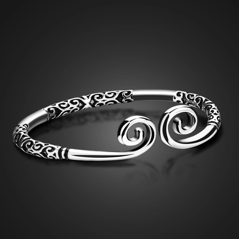 Xiangyun tight hoop plated bracelet