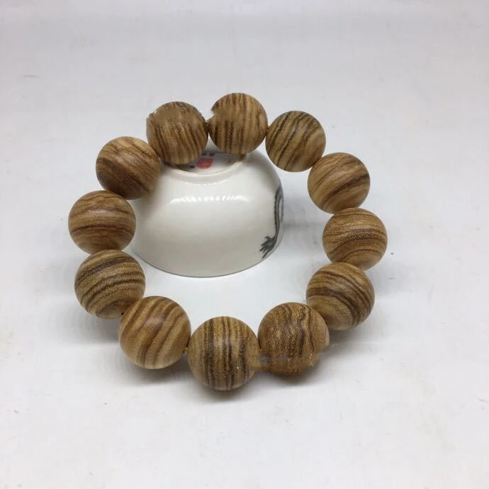 Vietnamese Milk Fragrant Wood Bracelet