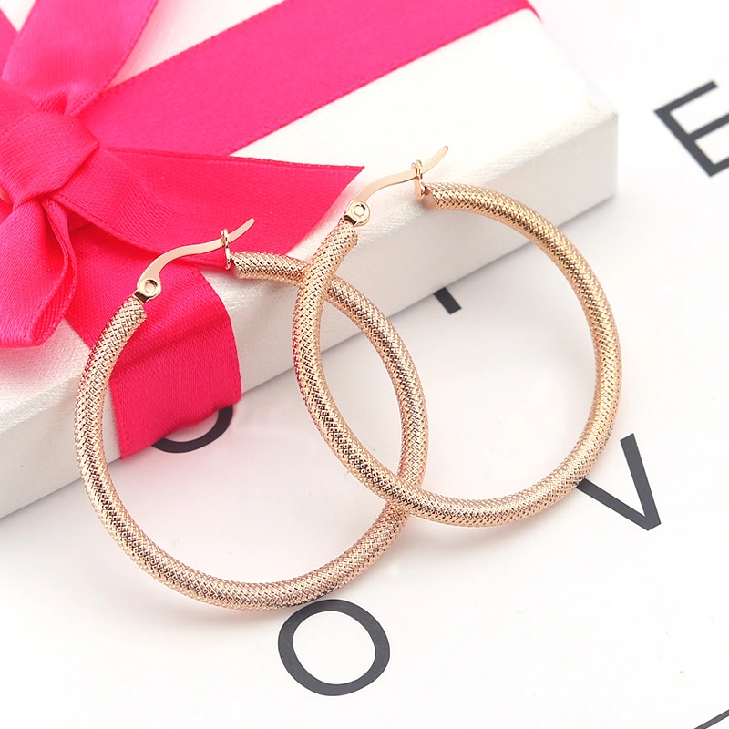 Ladies Fashion Titanium Steel Round Flower Big Earring