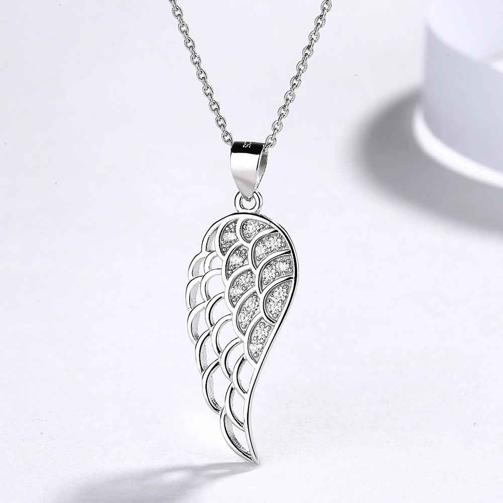 Fashion Simple Angel Wing Necklace in Sterling Silver